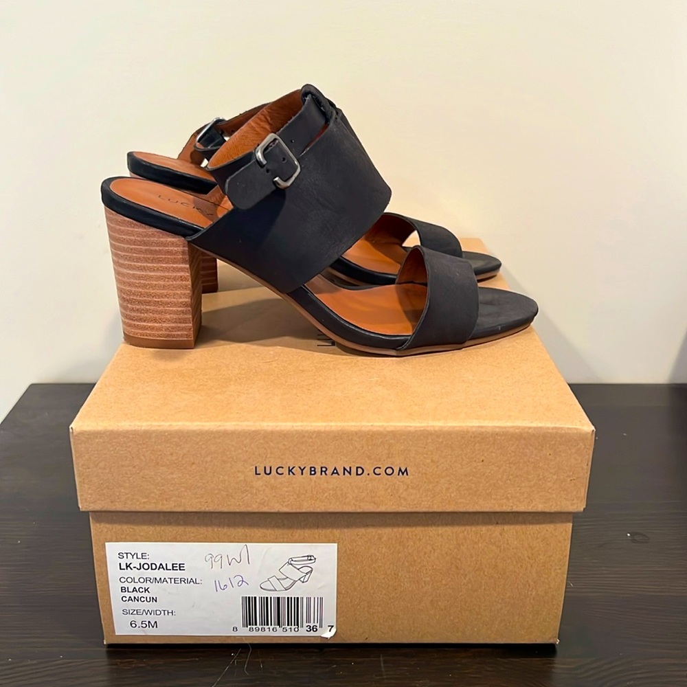 Lucky brand blocked heel